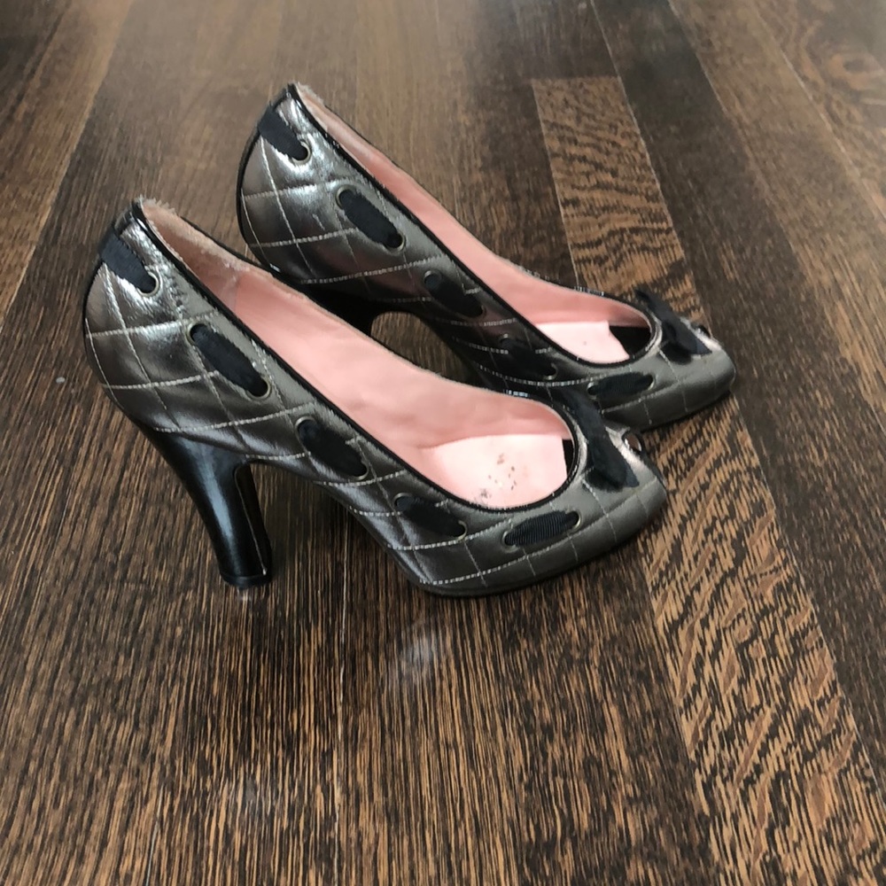 Marc Jacobs quilted heels